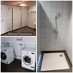 Houseboat Cosy Et Atypique A Le Zimon Hotel en barco Ruan
