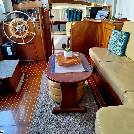 Bateau Le Zimon - Insolite *