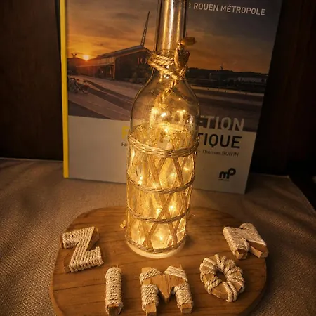 Houseboat Cosy Et Atypique A Le Zimon Rouen