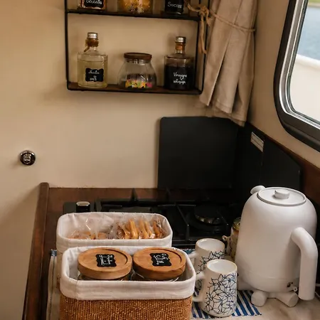 Zimon- Bateau Authentique - Vue Sur La Seine